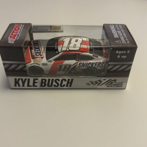 Kyle busch #18